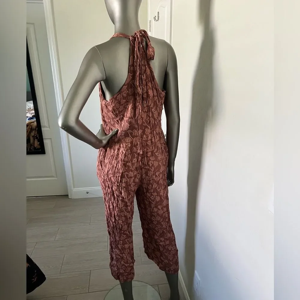 Knot Sisters Pretty Floral Cropped Jumpsuit size Large - Picture 6 of 10